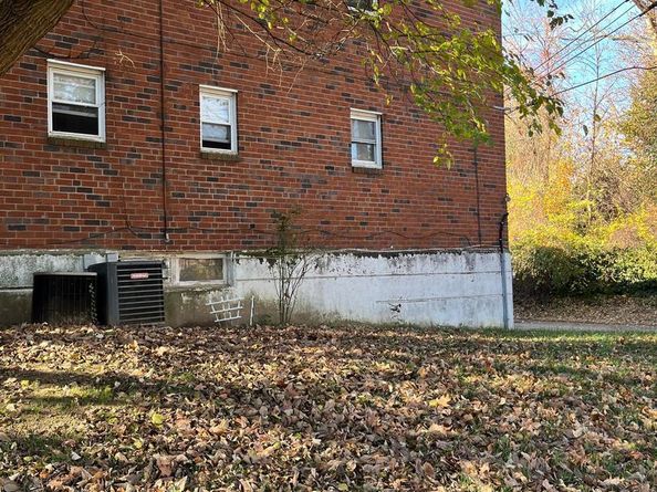 3939 Lankenau Avenue, Philadelphia PA 19131