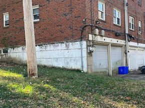 3939 Lankenau Avenue, Philadelphia PA 19131