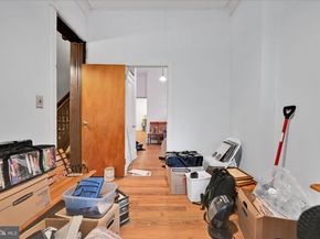 4048 Green Street, Philadelphia PA 19104