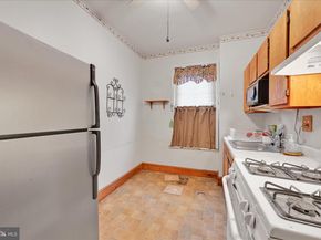 4048 Green Street, Philadelphia PA 19104