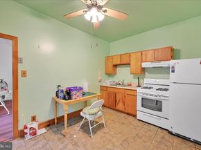 4048 Green Street, Philadelphia PA 19104