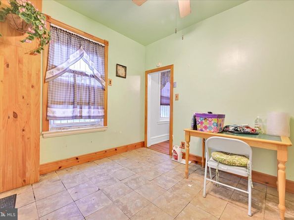 4048 Green Street, Philadelphia PA 19104