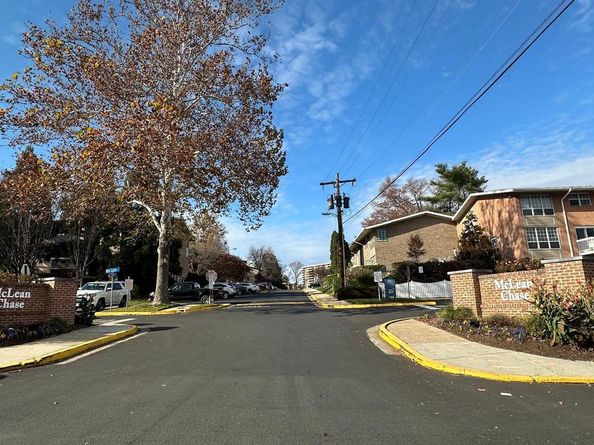 1914 Wilson Lane 202, Mclean VA 22102