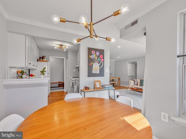 1914 Wilson Lane 202, Mclean VA 22102