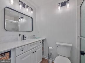 1914 Wilson Lane 202, Mclean VA 22102