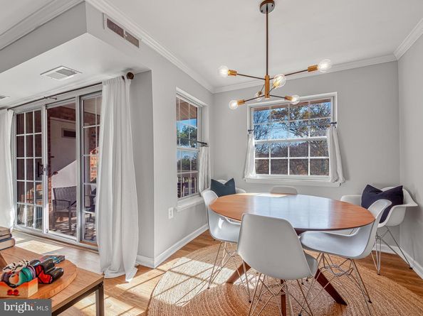 1914 Wilson Lane 202, Mclean VA 22102