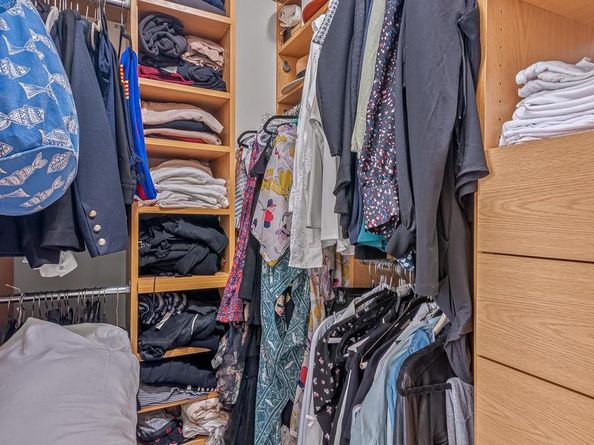 1914 Wilson Lane 202, Mclean VA 22102