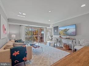 1914 Wilson Lane 202, Mclean VA 22102