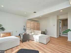 6617 Medinah Lane, Alexandria VA 22312