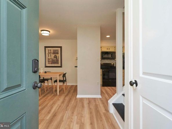 6617 Medinah Lane, Alexandria VA 22312