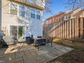 6617 Medinah Lane, Alexandria VA 22312