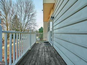 6617 Medinah Lane, Alexandria VA 22312