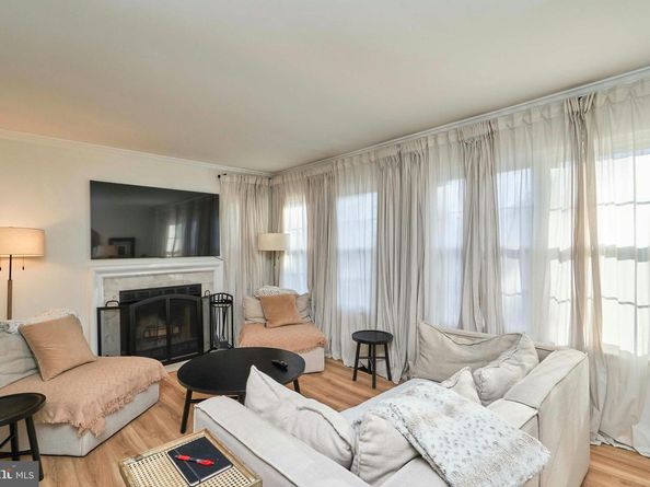 6617 Medinah Lane, Alexandria VA 22312