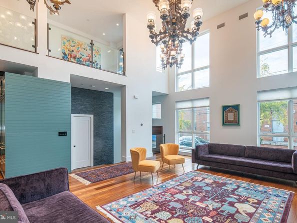 815 S 20TH Street, Philadelphia PA 19146