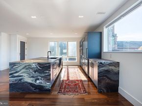 815 S 20TH Street, Philadelphia PA 19146