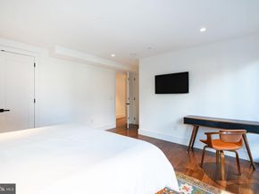 815 S 20TH Street, Philadelphia PA 19146