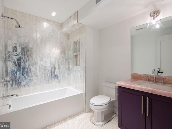 815 S 20TH Street, Philadelphia PA 19146