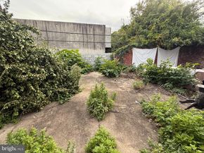 1204 W Rockland Street, Philadelphia PA 19141