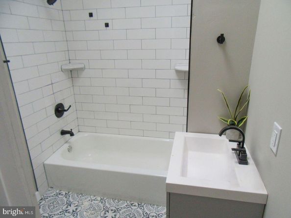 5916 Belmar, Philadelphia PA 19143