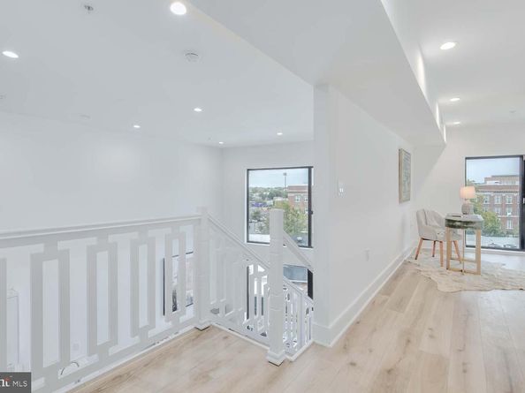 4328 Georgia Avenue NW 401, Washington DC 20011