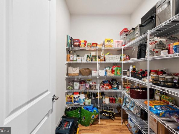 13506 Innovation Station Loop 2B, Herndon VA 20171