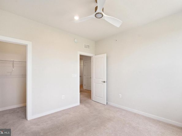 13506 Innovation Station Loop 2B, Herndon VA 20171