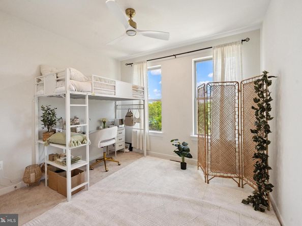 13506 Innovation Station Loop 2B, Herndon VA 20171