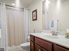 2504 Washington Boulevard, Arlington VA 22201