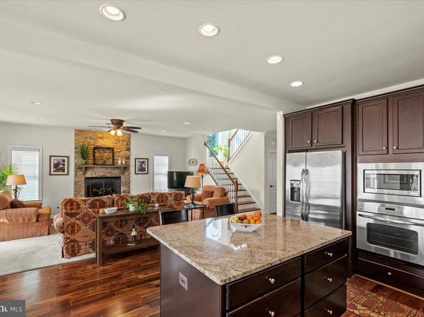 2504 Washington Boulevard, Arlington VA 22201