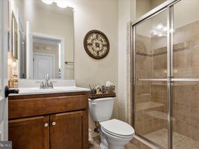 2504 Washington Boulevard, Arlington VA 22201