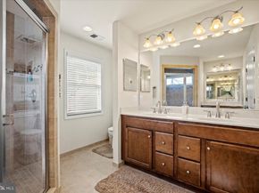 2504 Washington Boulevard, Arlington VA 22201