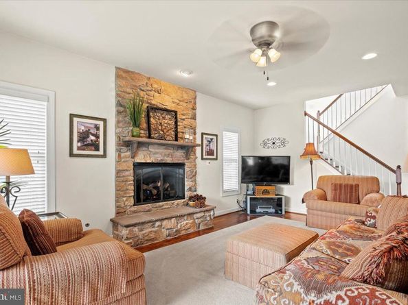 2504 Washington Boulevard, Arlington VA 22201