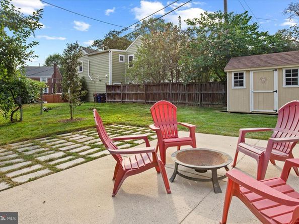 2504 Washington Boulevard, Arlington VA 22201