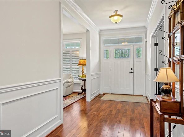 2504 Washington Boulevard, Arlington VA 22201