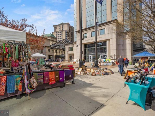 2504 Washington Boulevard, Arlington VA 22201