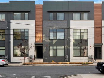 518 W Montgomery Avenue