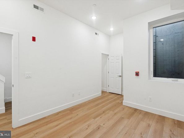 518 W Montgomery Avenue 5, Philadelphia PA 19122