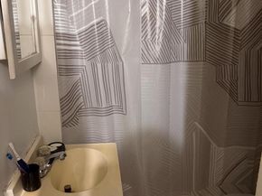 2045 S Darien Street, Philadelphia PA 19148