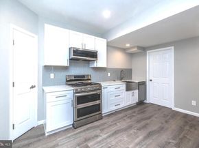 74 Sunflower Way, Huntingdon Valley PA 19006