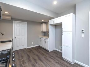 74 Sunflower Way, Huntingdon Valley PA 19006