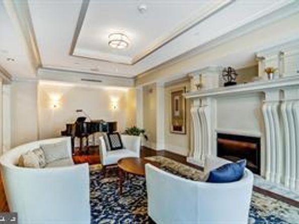 130 S 18TH Street 804, Philadelphia PA 19103