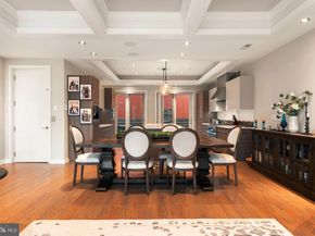 152 Vine Street, Philadelphia PA 19106