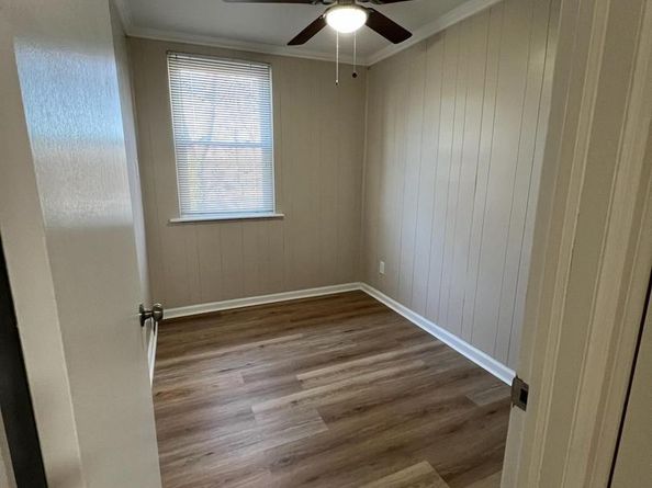 6168 Newtown Avenue, Philadelphia PA 19111