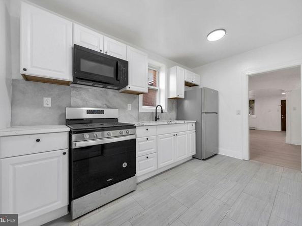 163 Springton Road, Upper Darby PA 19082