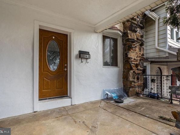 163 Springton Road, Upper Darby PA 19082