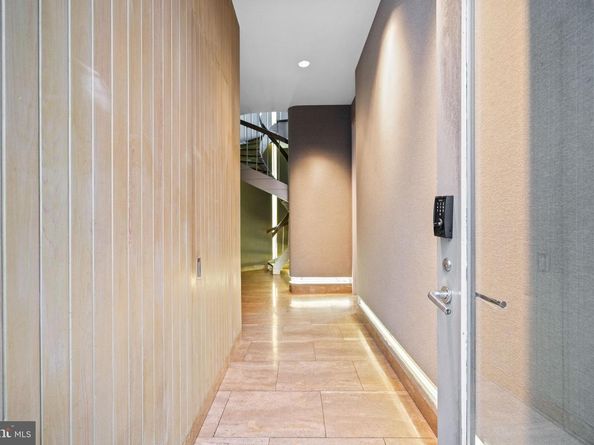 901 26TH Street NW, Washington DC 20037