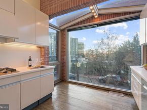 901 26TH Street NW, Washington DC 20037