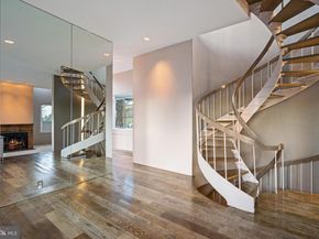 901 26TH Street NW, Washington DC 20037