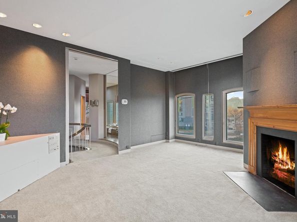 901 26TH Street NW, Washington DC 20037