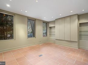 901 26TH Street NW, Washington DC 20037